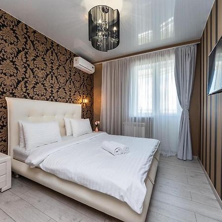 Fashionable Panoramic Apartments Dnieper. Obolon Київ Екстер'єр фото