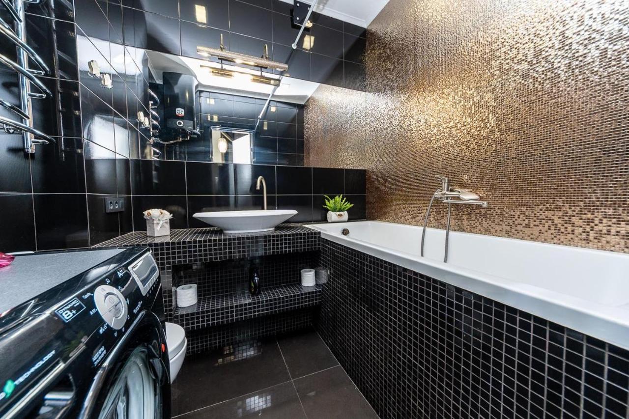 Fashionable Panoramic Apartments Dnieper. Obolon Київ Екстер'єр фото