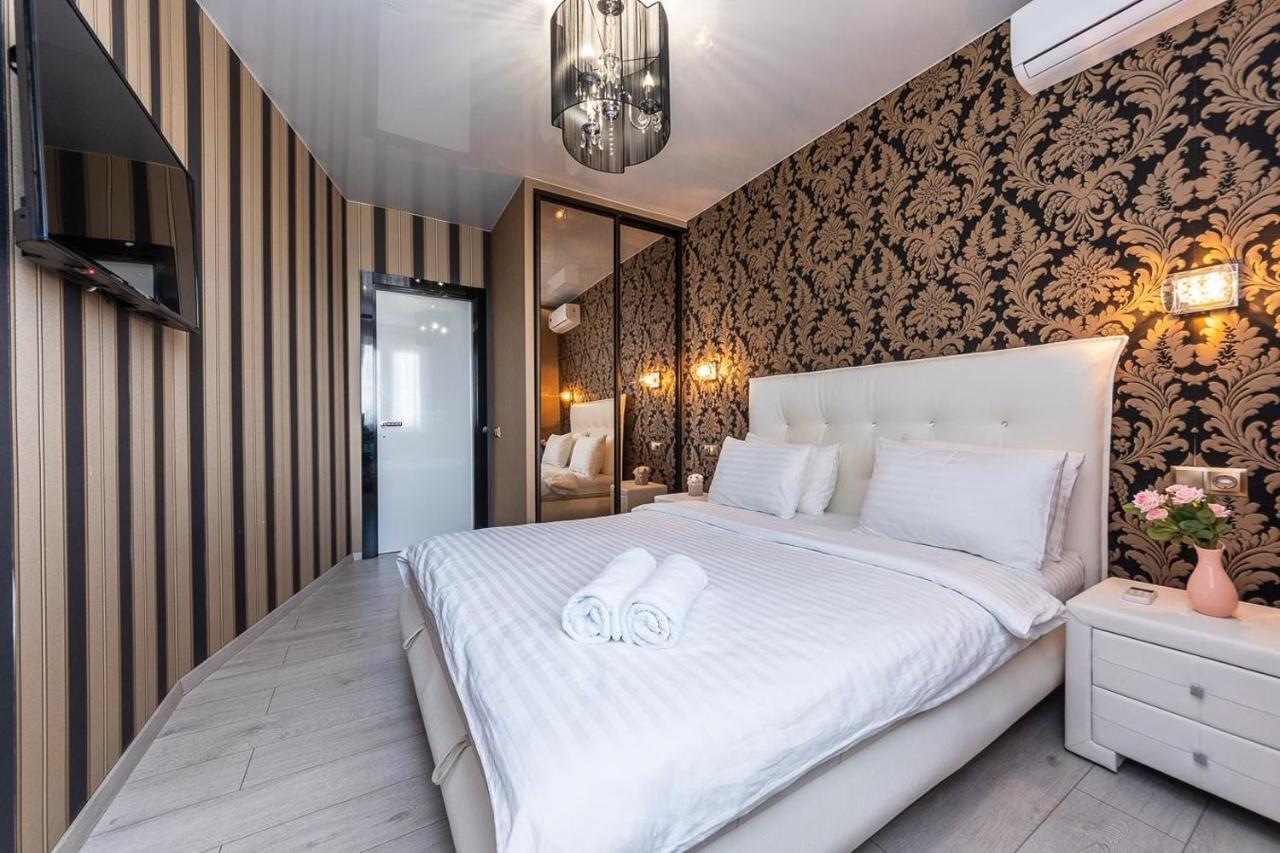 Fashionable Panoramic Apartments Dnieper. Obolon Київ Екстер'єр фото